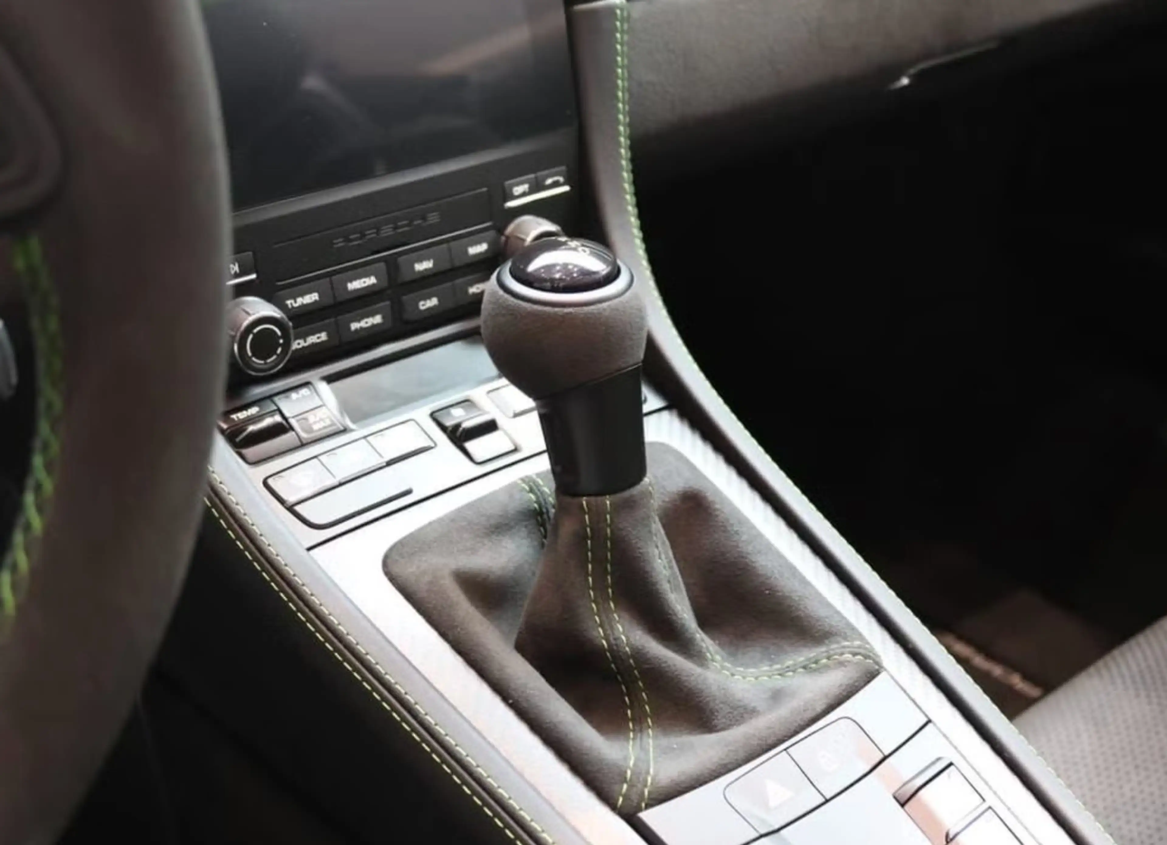 Porsche Boxster 718 Boxster Spyder RS — photo 10