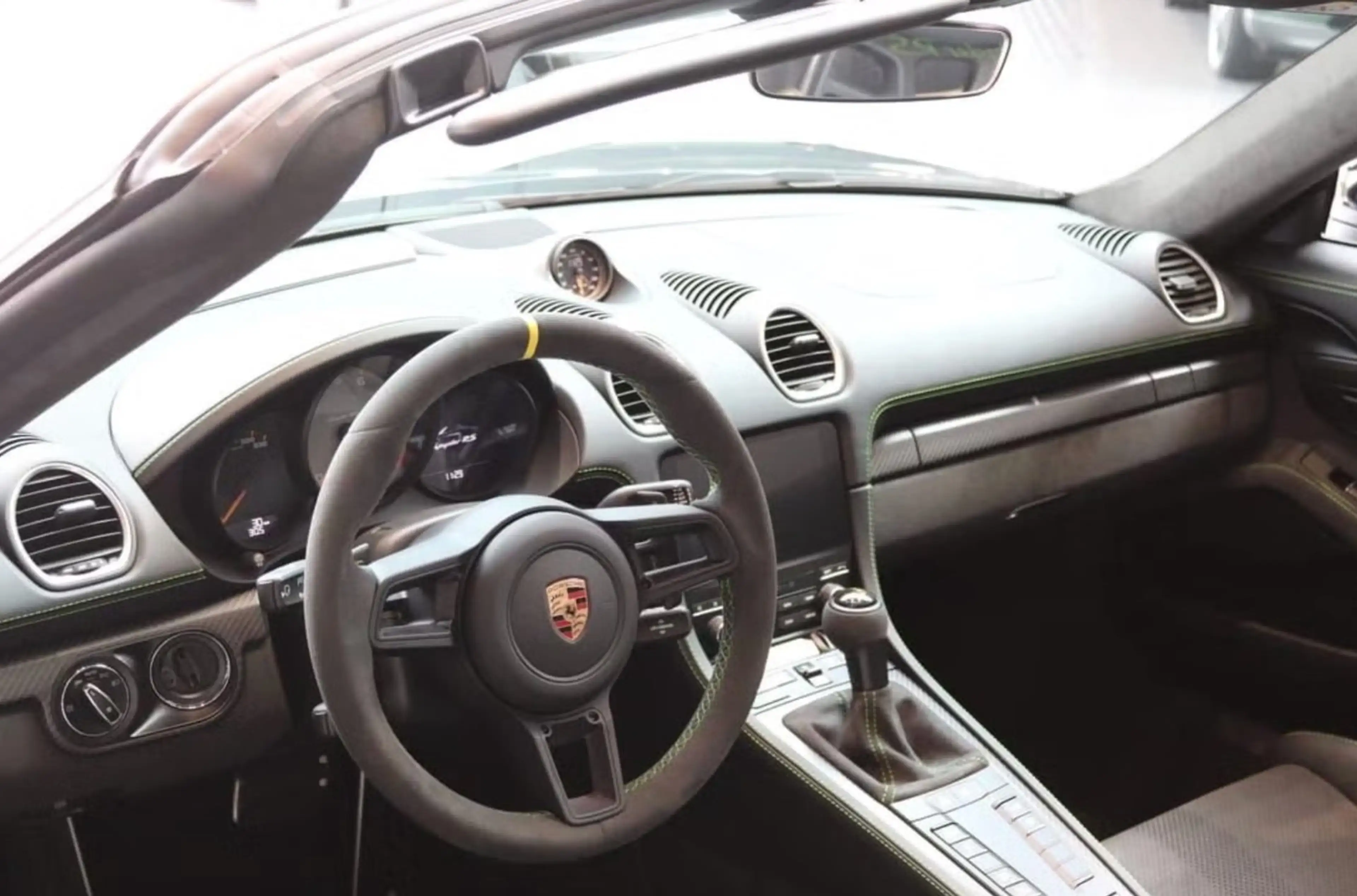 Porsche Boxster 718 Boxster Spyder RS — photo 12