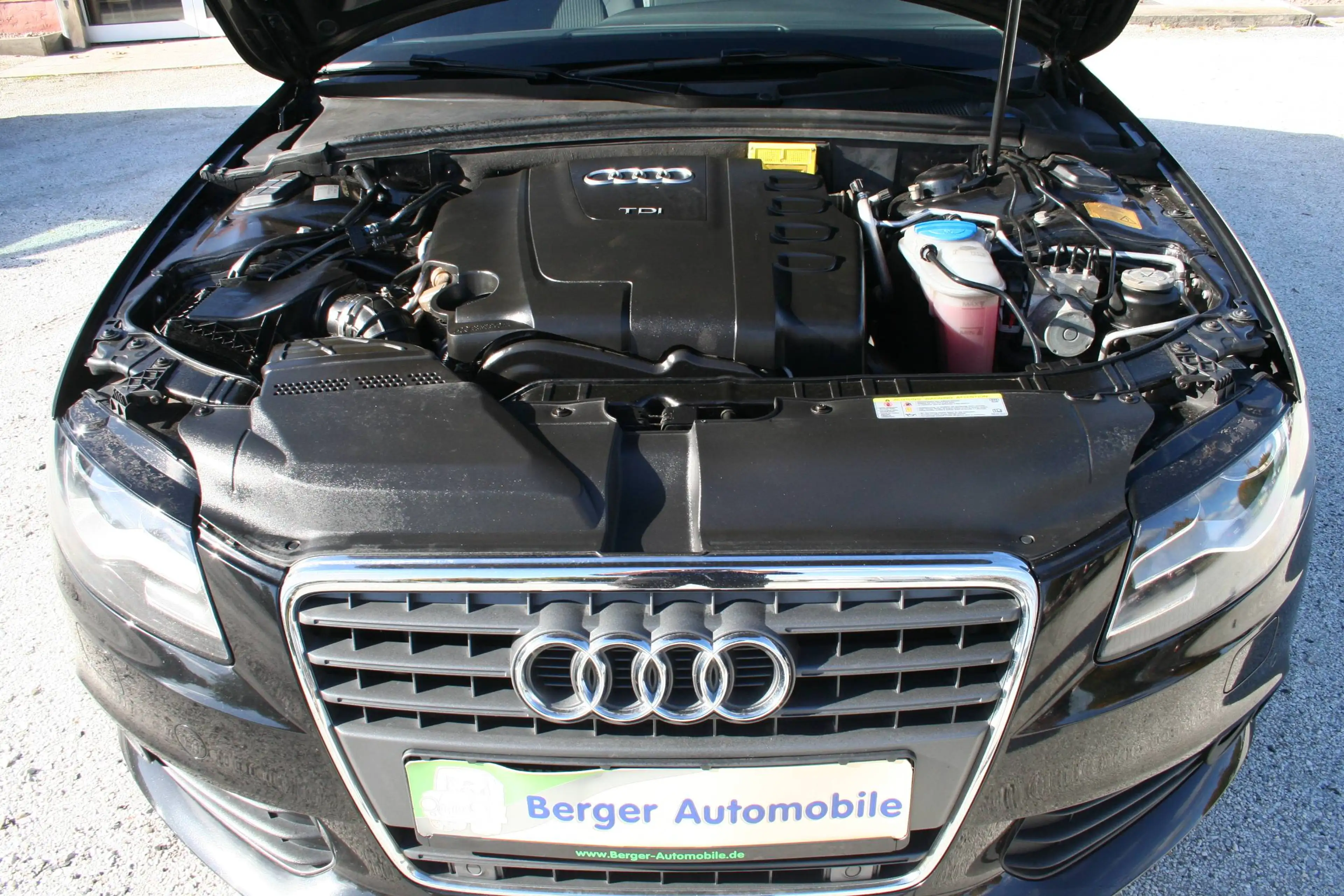 Audi A4 Avant 2.0 TDI *Standheizung*Xenon* — photo 15