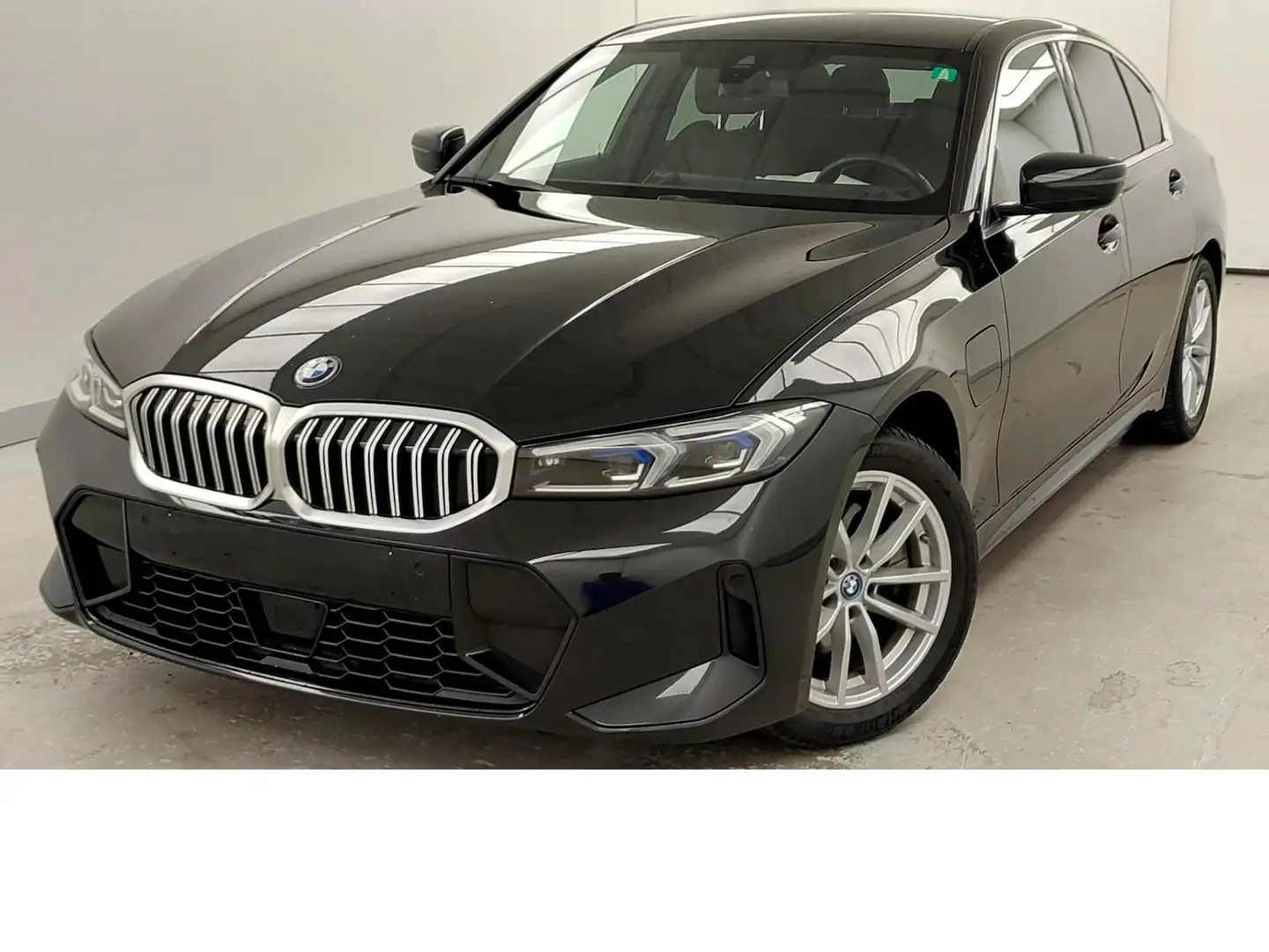BMW 320 320e M Sportpaket HUD ACC Sound eSitzeMemo Kam Schwarz - 1