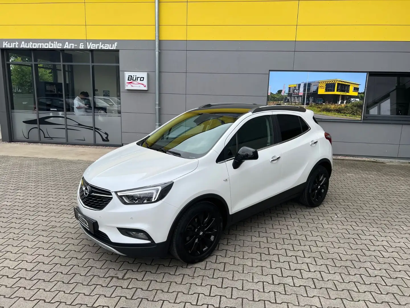 Opel Mokka X /LED/AUTOMATIK/SHZ/TEMPOMAT Weiß - 1