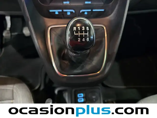 Ford Tourneo Connect view 5