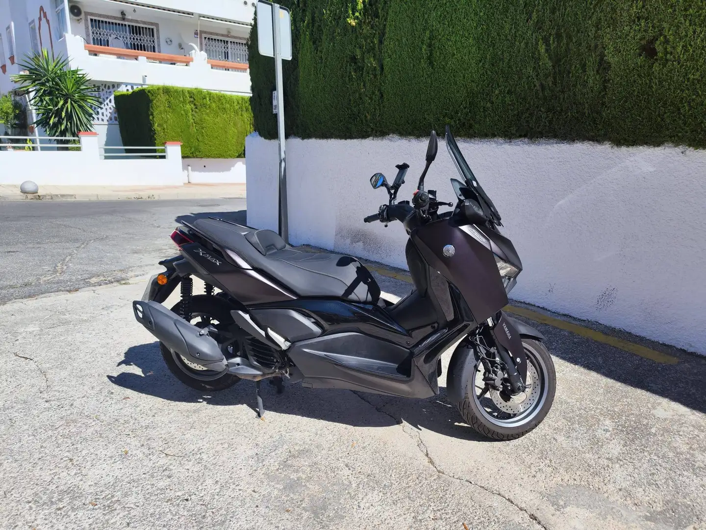 Yamaha X-Max 125 Tech Max Marrón - 2