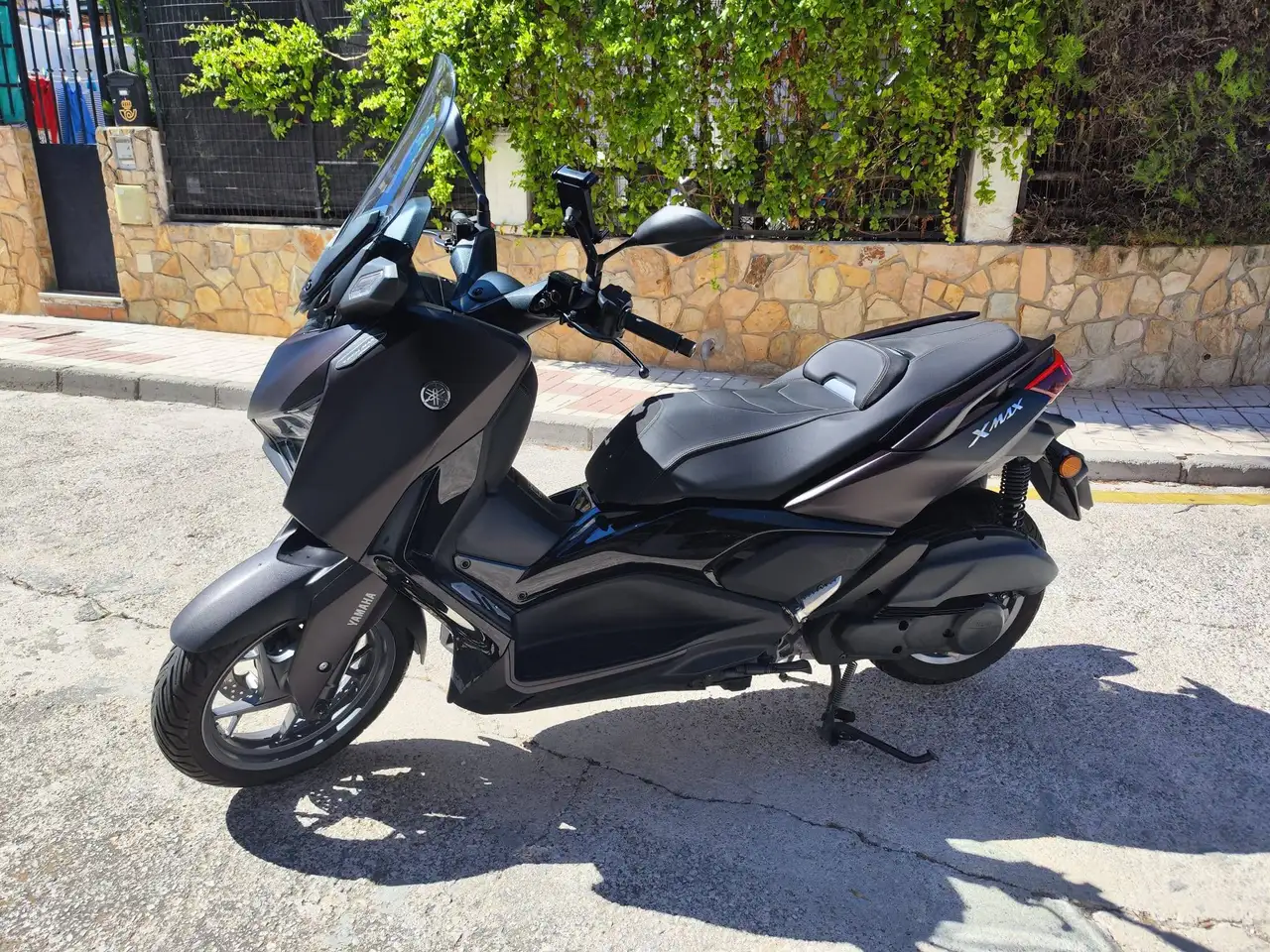 Yamaha X-Max 125