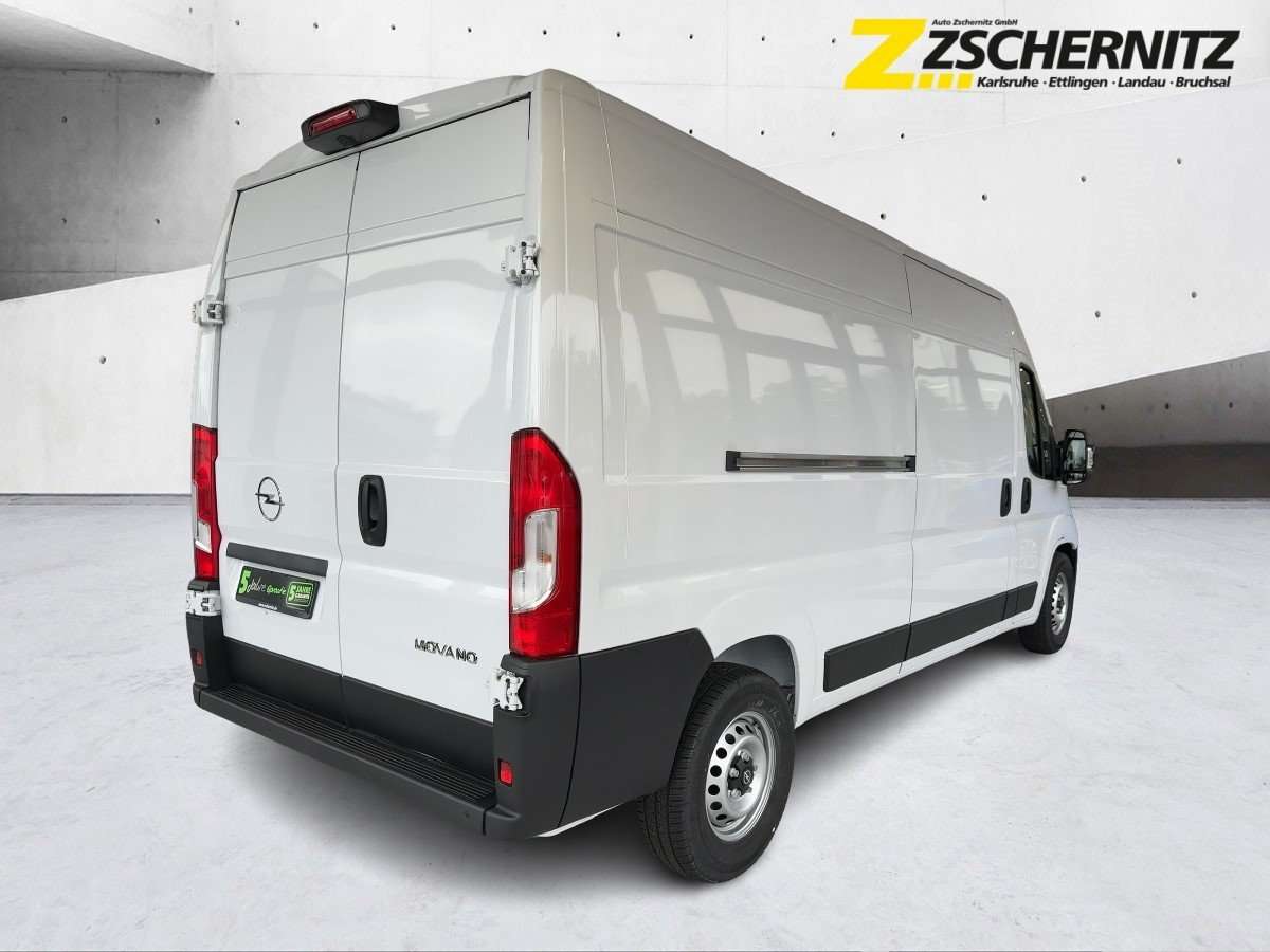 Opel Movano
