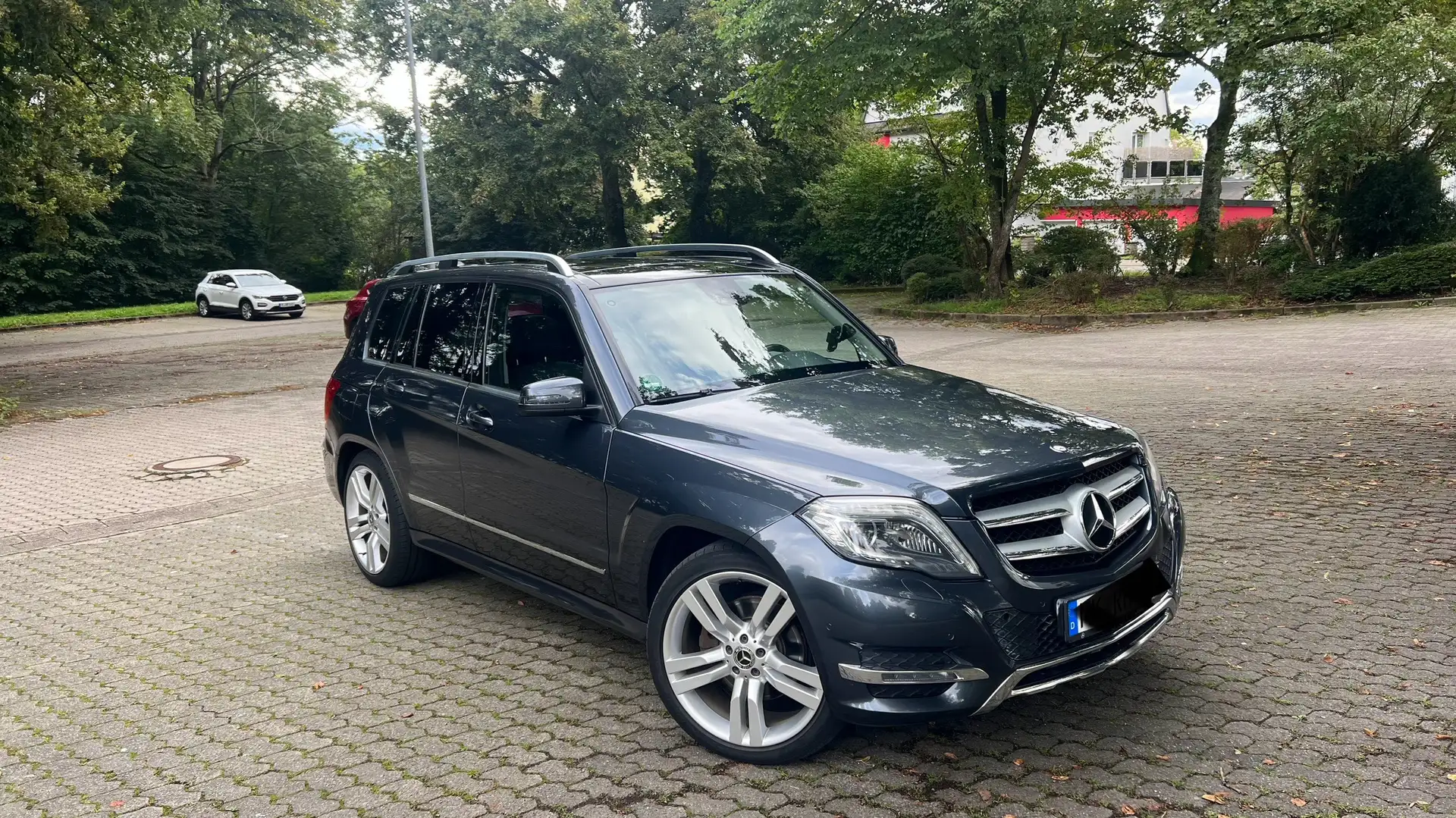 Mercedes-Benz GLK 220 CDI 4 M Chrom-P/Navi/ILS/PANO/AHK/Standhz. - 1