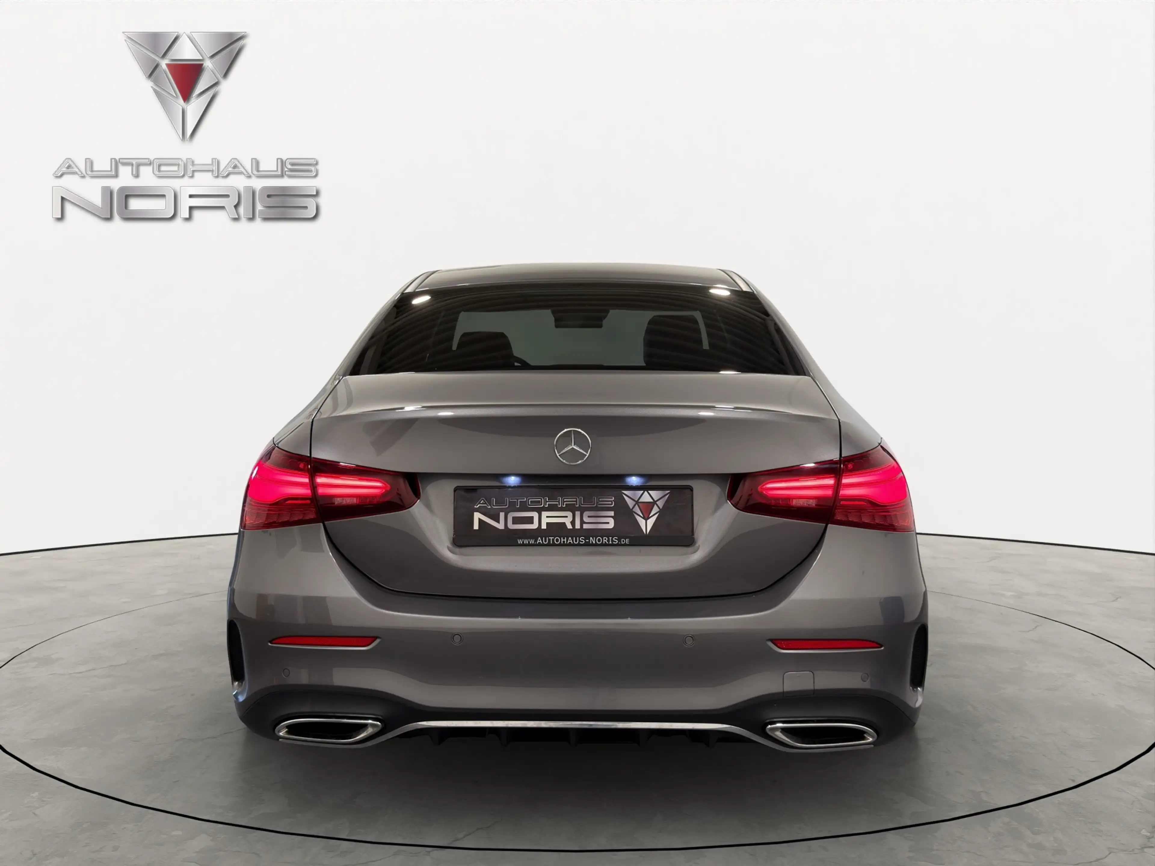Mercedes-Benz A 200 AMG-LINE lim *NAVI*LED*AMBIENTE*CARPLAY* — photo 8
