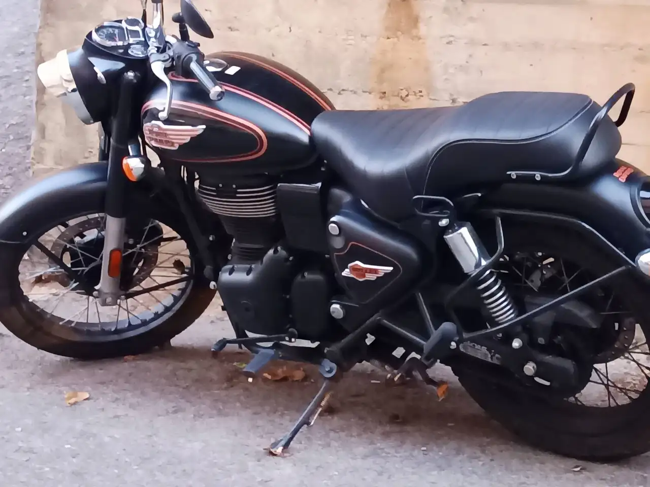 Royal Enfield Bullet 350