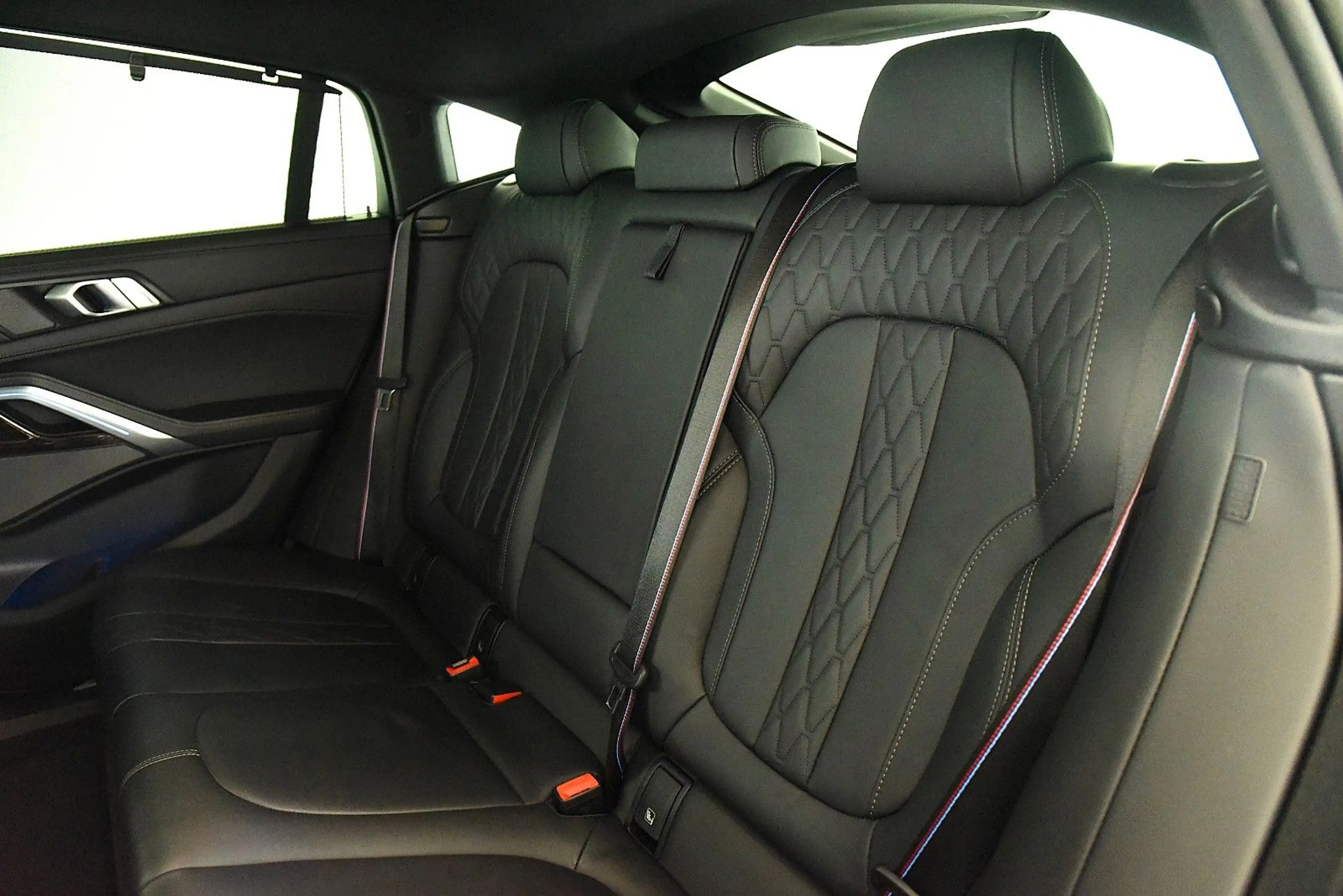 BMW X6 M X6 xDrive30d M Sport Pro StandHzg LED 360° H&K — photo 6