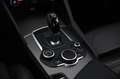 Alfa Romeo Giulia 2.0 Turbo 16V AT8-Q4 Veloce-H/K-CAMERA-DAB-CRUISE Schwarz - thumbnail 22