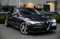 Alfa Romeo Giulia 2.0 Turbo 16V AT8-Q4 Veloce-H/K-CAMERA-DAB-CRUISE Schwarz - thumbnail 1