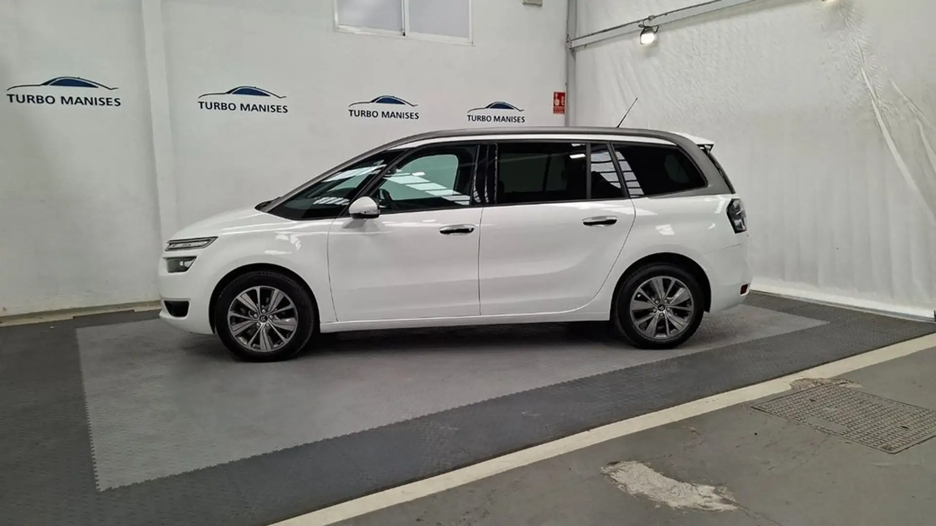 Citroen C4 BlueHDi 120cv Intensive Plus Weiß - 2