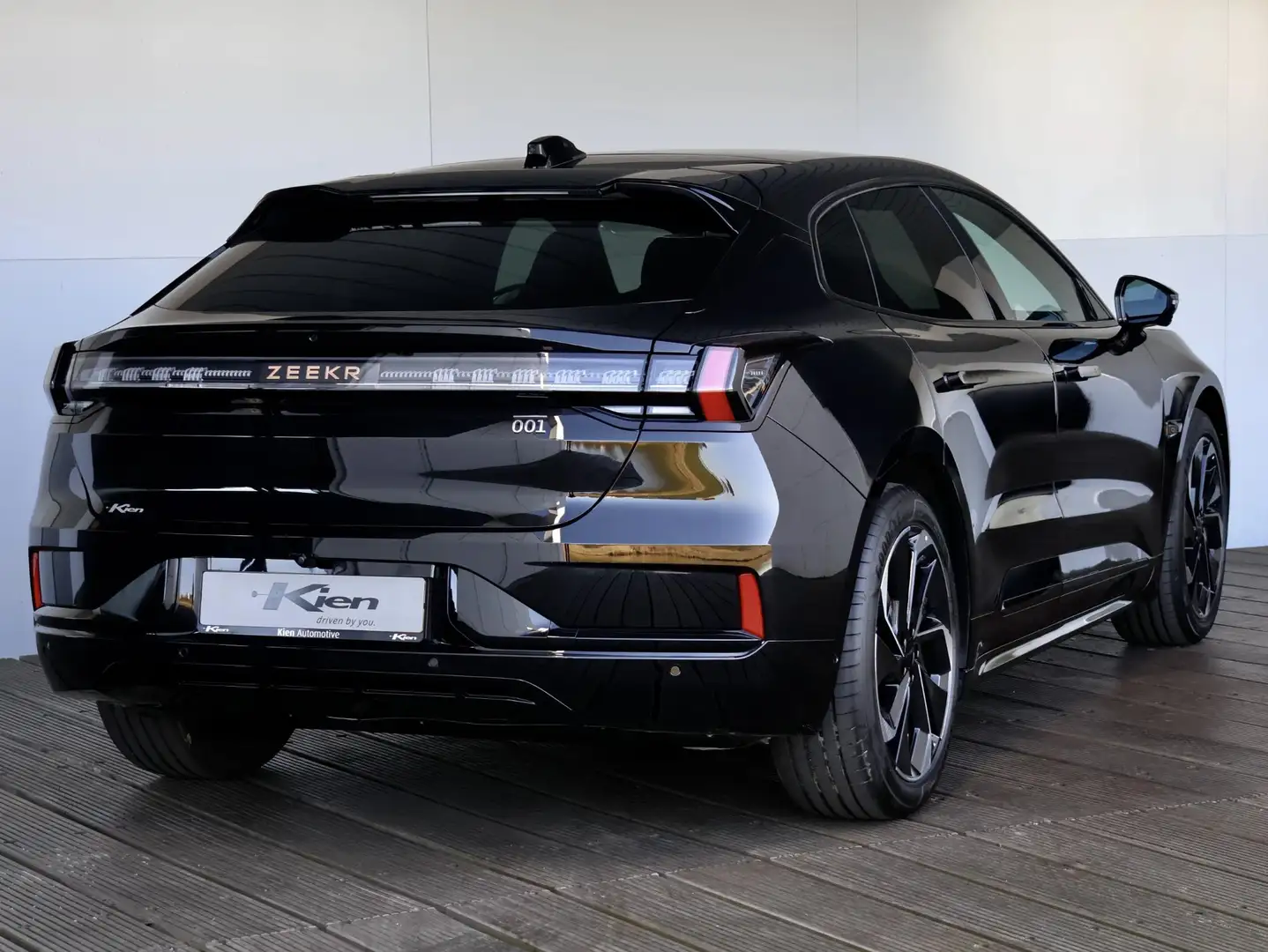 Zeekr 001 RWD Business Edition 100 kWh | Pano-dak | HUD | Ma Negro - 2