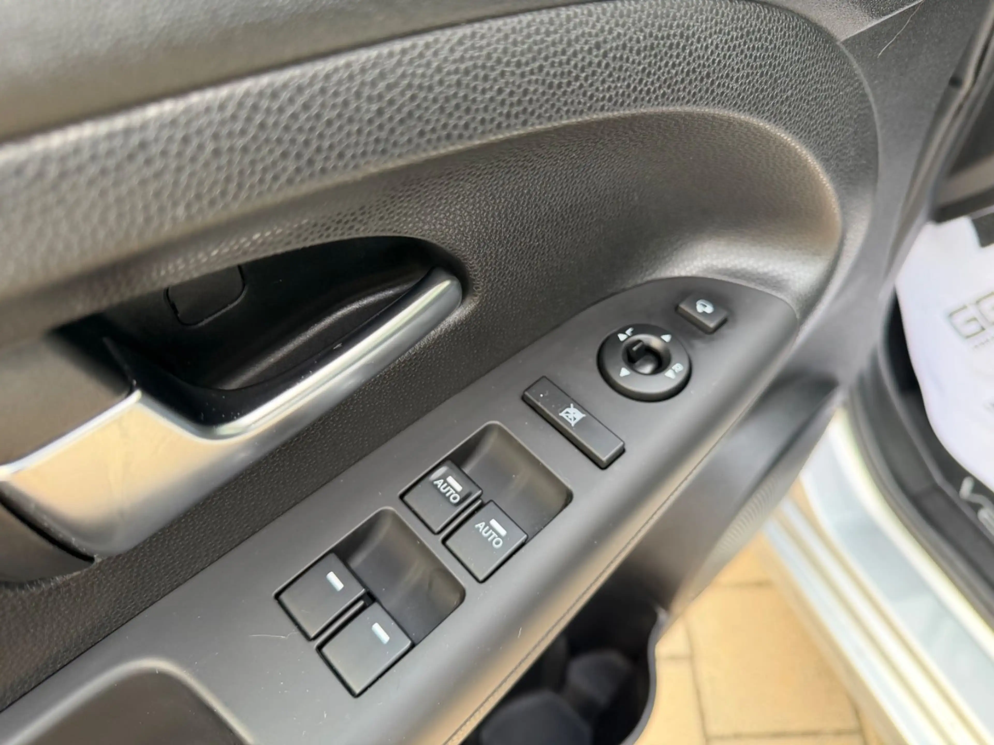 Kia Venga Dream Team — photo 8