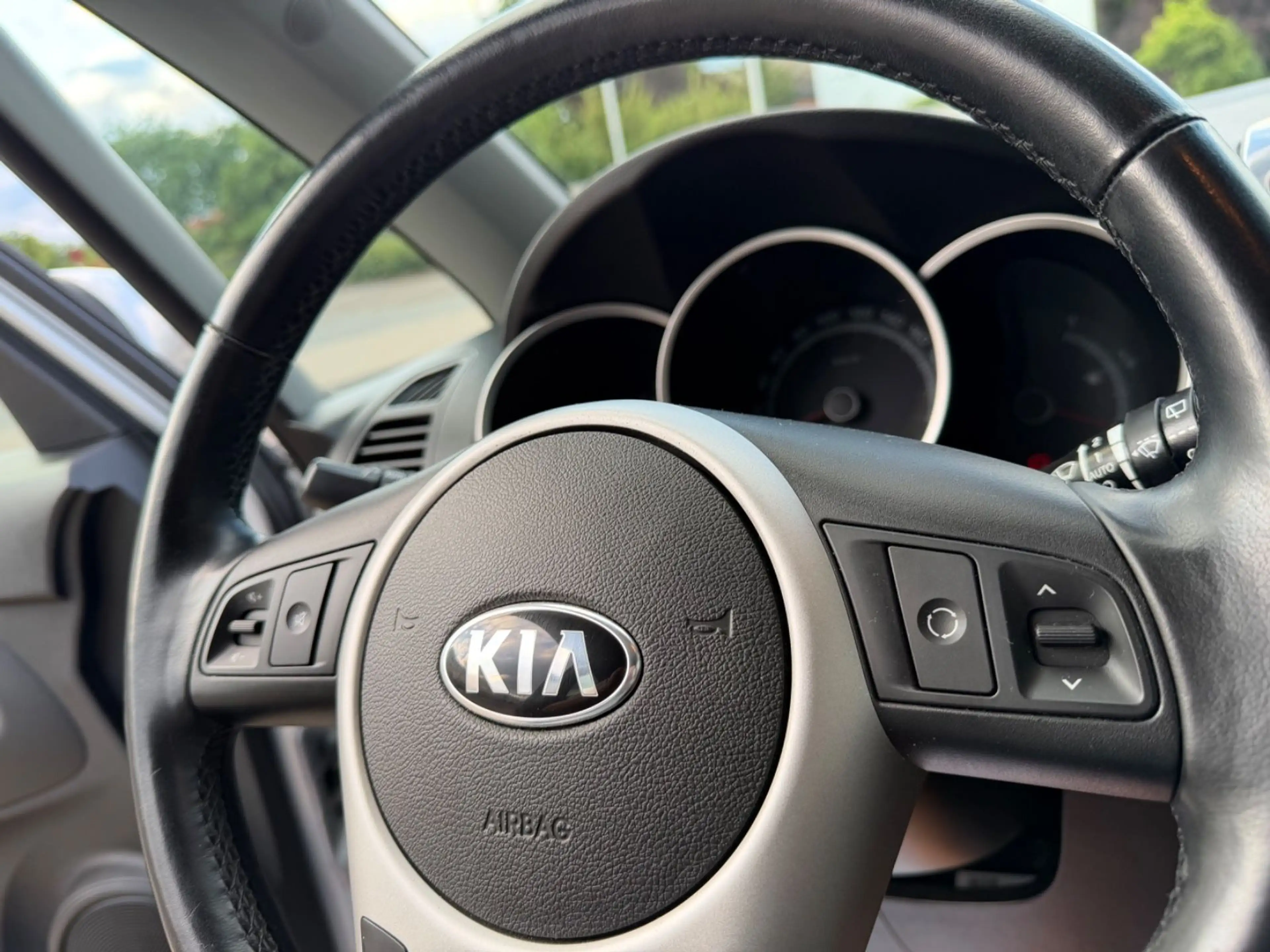 Kia Venga Dream Team — photo 15