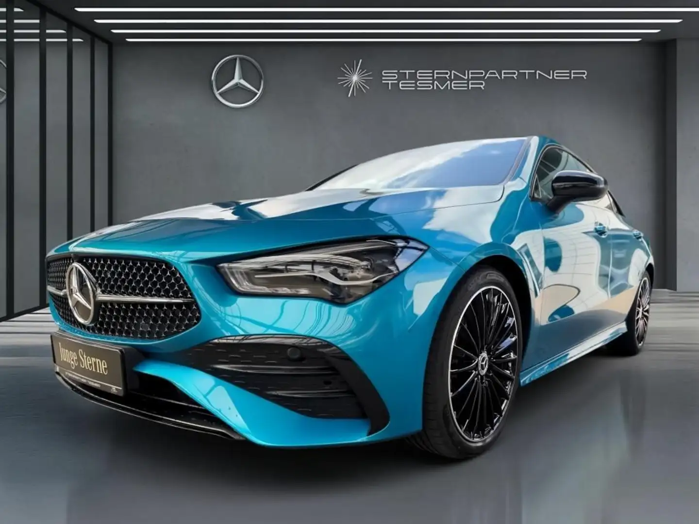 Mercedes-Benz CLA 200 d AMG, 19'', Night-P., Pano-D., Memory Blauw - 2