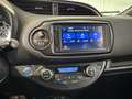 Toyota Yaris Hybrid GR-S Rot - thumbnail 22