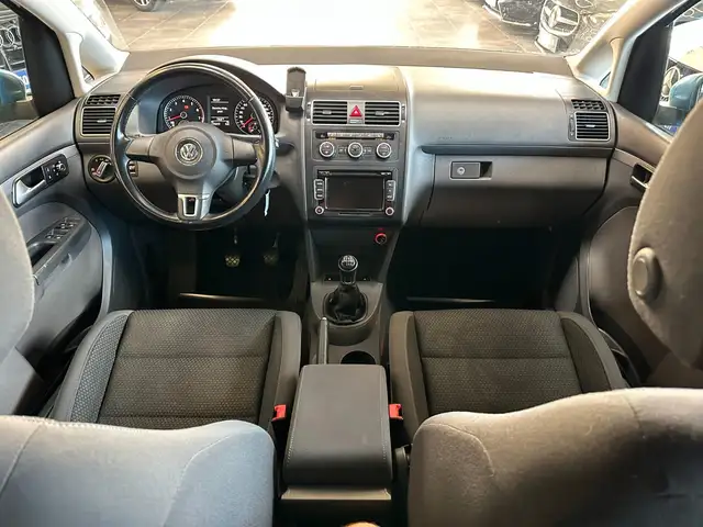 Volkswagen Touran view 7