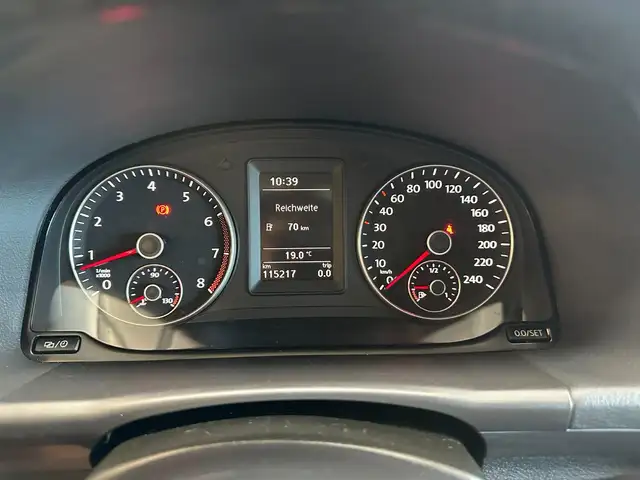 Volkswagen Touran view 14
