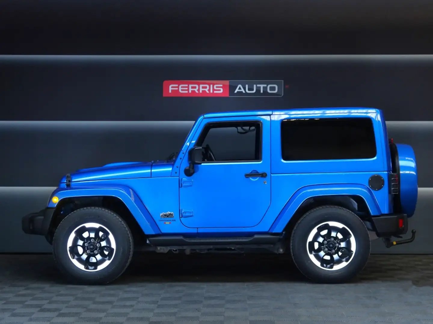 Jeep Wrangler 2.8CRD Polar Aut. Blau - 2