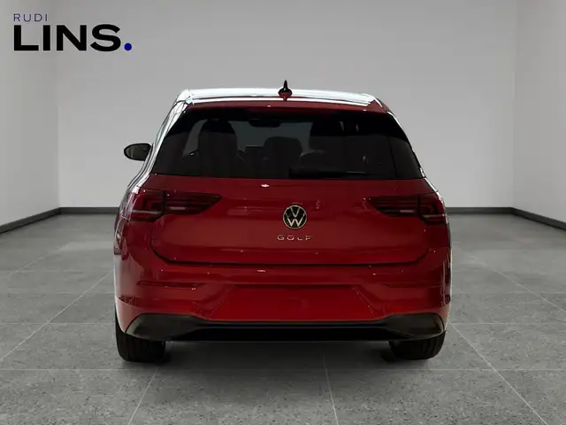Volkswagen Golf view 4