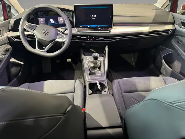 Volkswagen Golf view 12