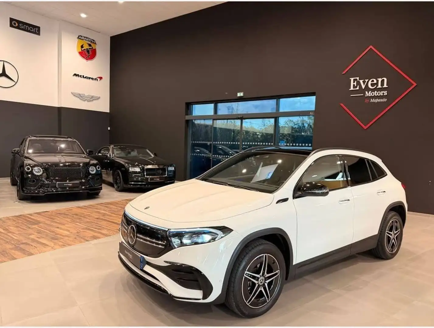 Mercedes-Benz EQA 250 AMG LINE 66.5 KWH Blanco - 1