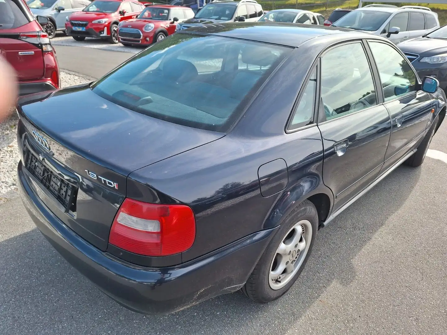 Audi A4 1.9 TDI 81 kW, kein TÜV Blu/Azzurro - 2