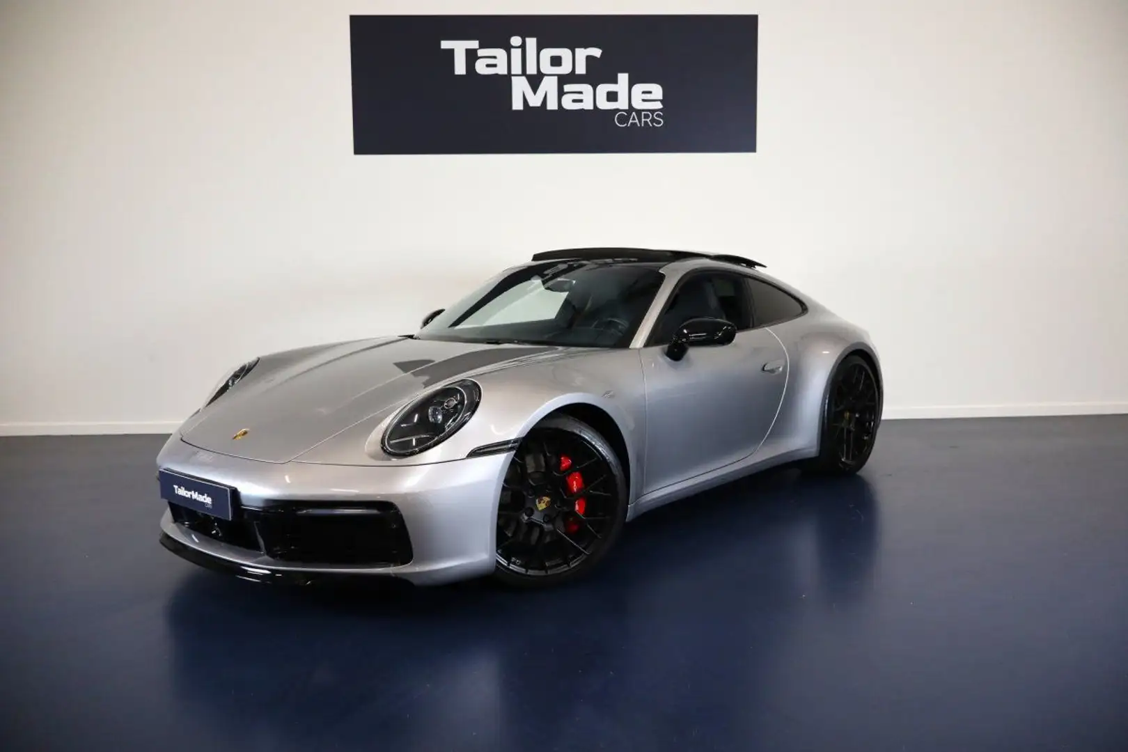 Porsche 911 carrera 4S - 1