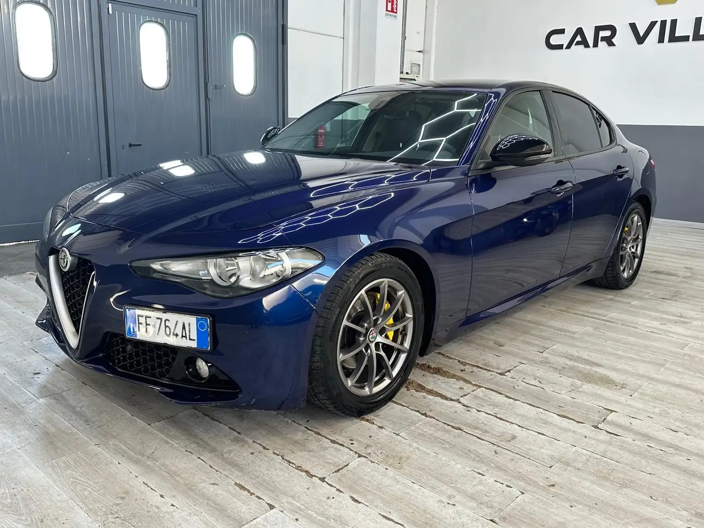 Alfa Romeo Giulia Giulia 2.2 Turbodiesel 180 CV Business Sport Blau - 2