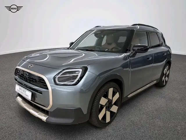 MINI Countryman E Favoured