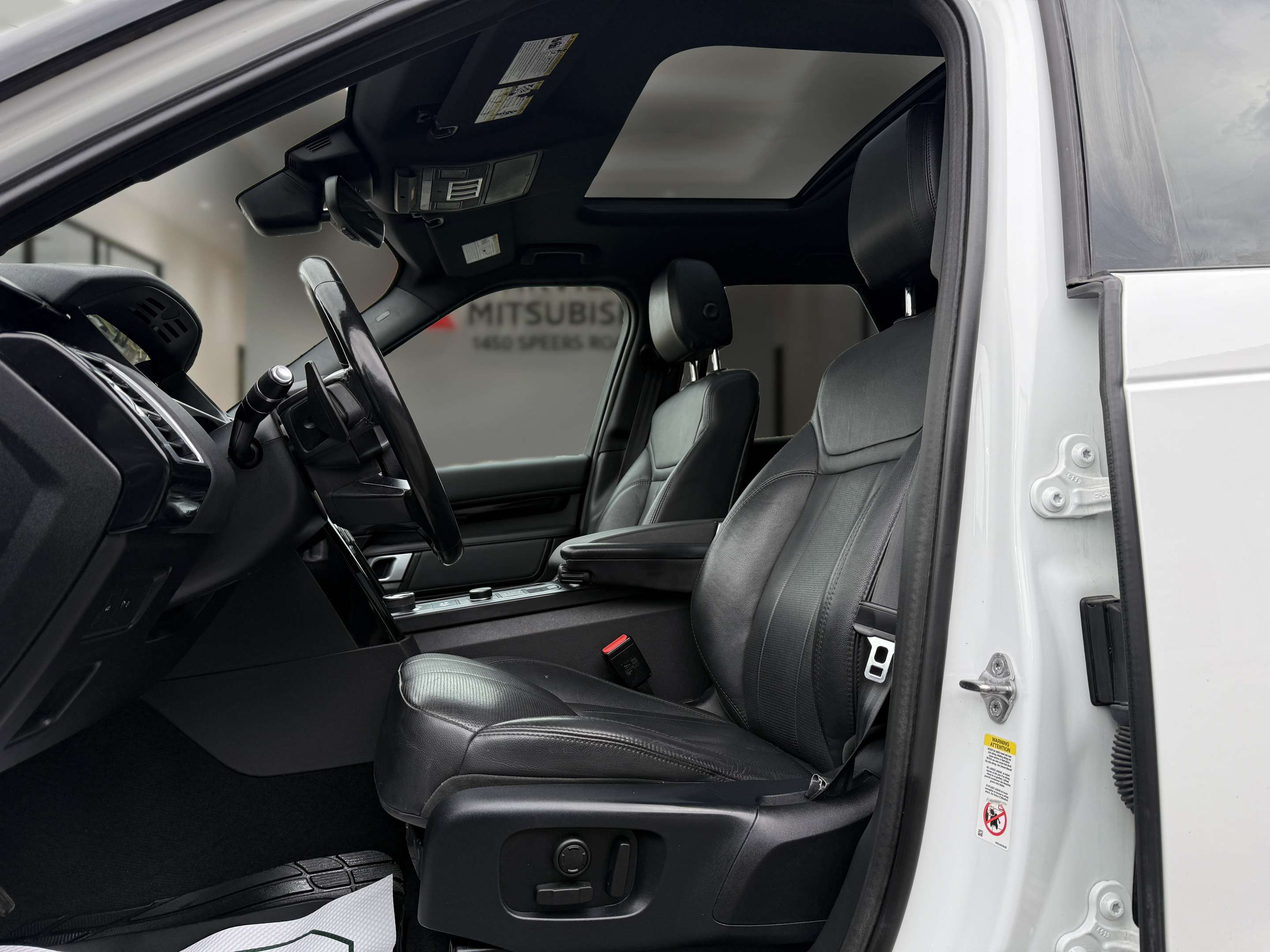 used 2020 Land Rover Discovery car, priced at $23,950