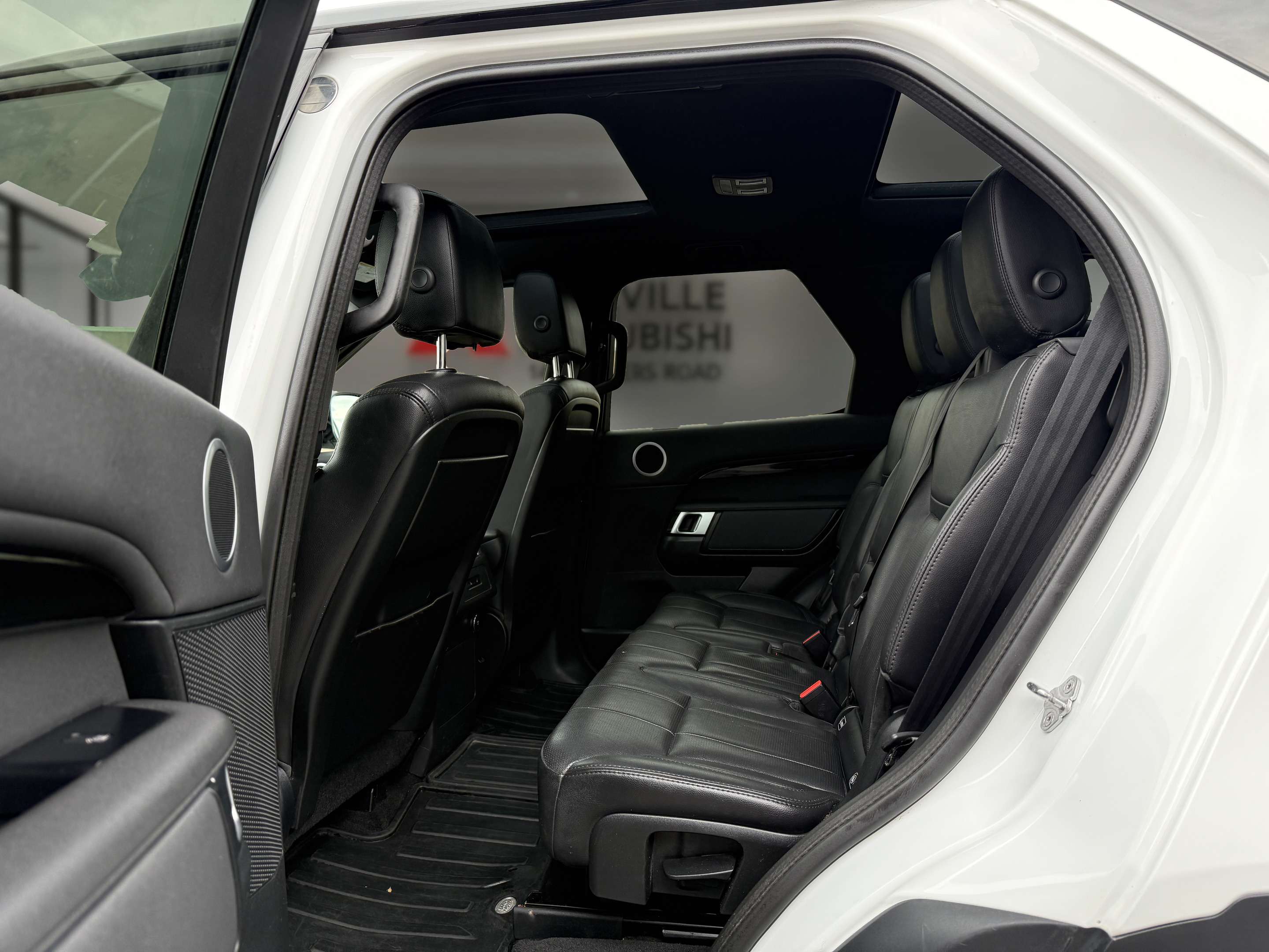 used 2020 Land Rover Discovery car, priced at $23,950