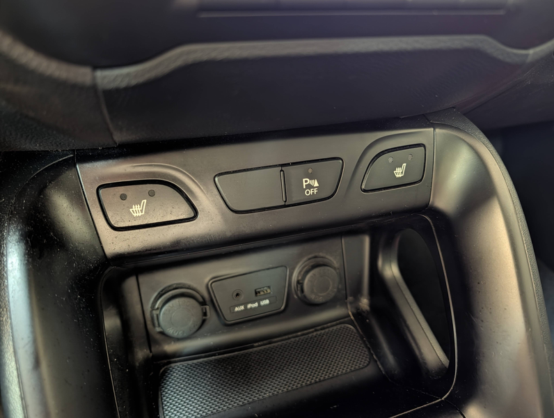 Hyundai iX35 iX35 2.0i 4WD Executive, 1ère Main, CUIR, Toit pano, GARANTIE!!! — photo 26