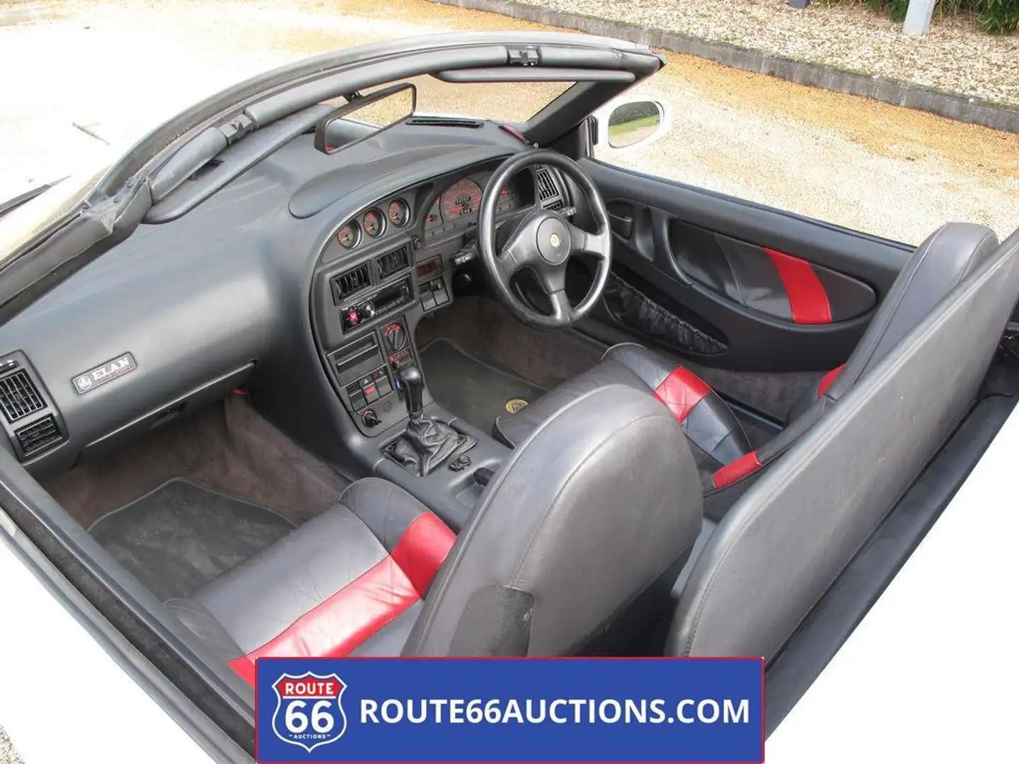 Lotus Elan M100 SE Turbo | 1990 | Route 66 Auctions Schwarz - 2