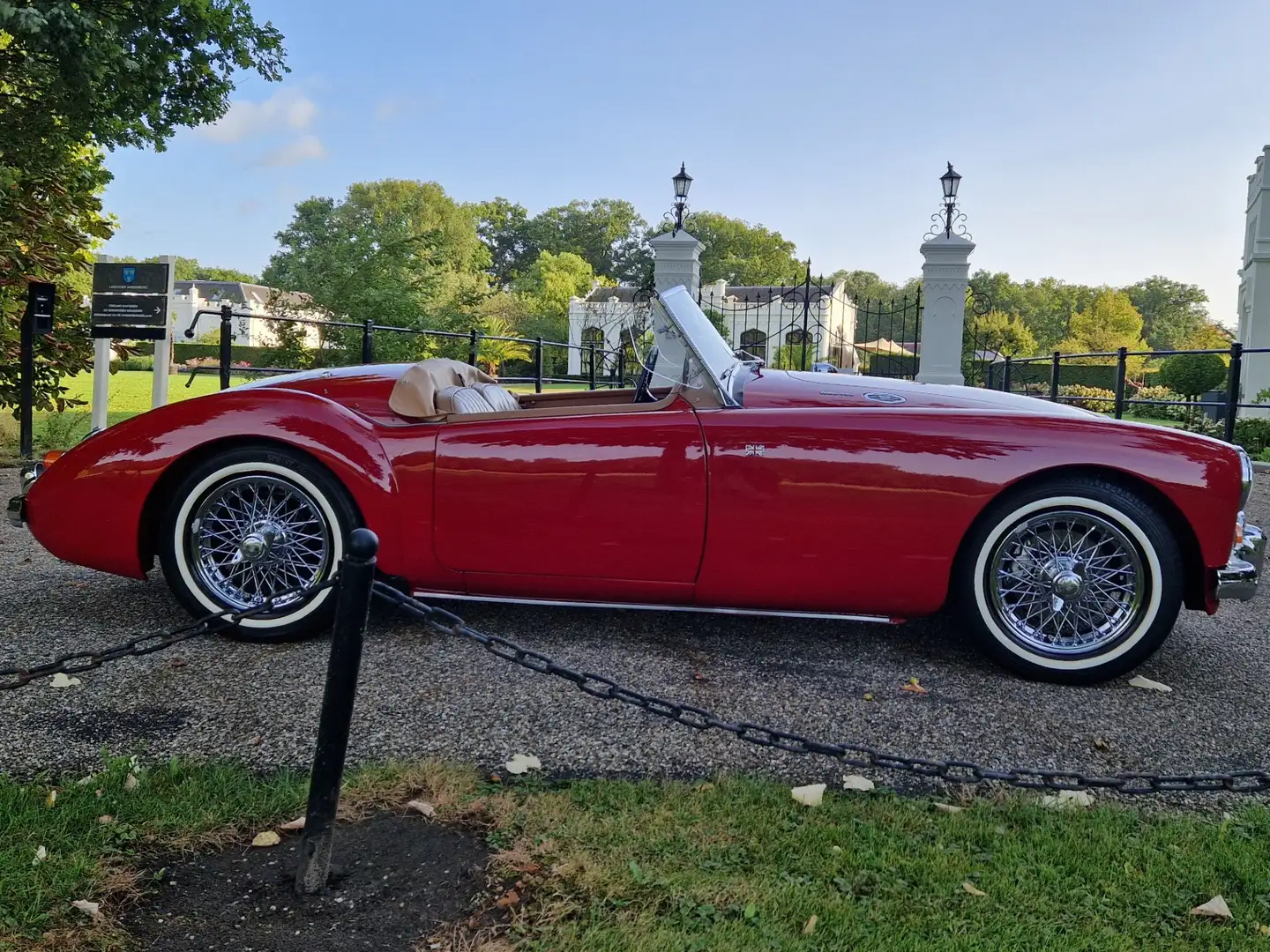 MG MGA Taxatie 55K Body-Off MK II 1622 Rood - 2