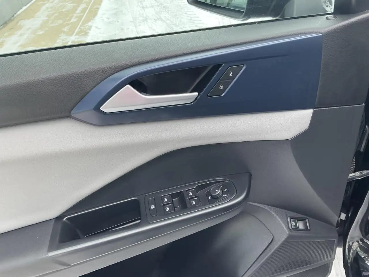 Volkswagen Taos снимка Volkswagen Taos