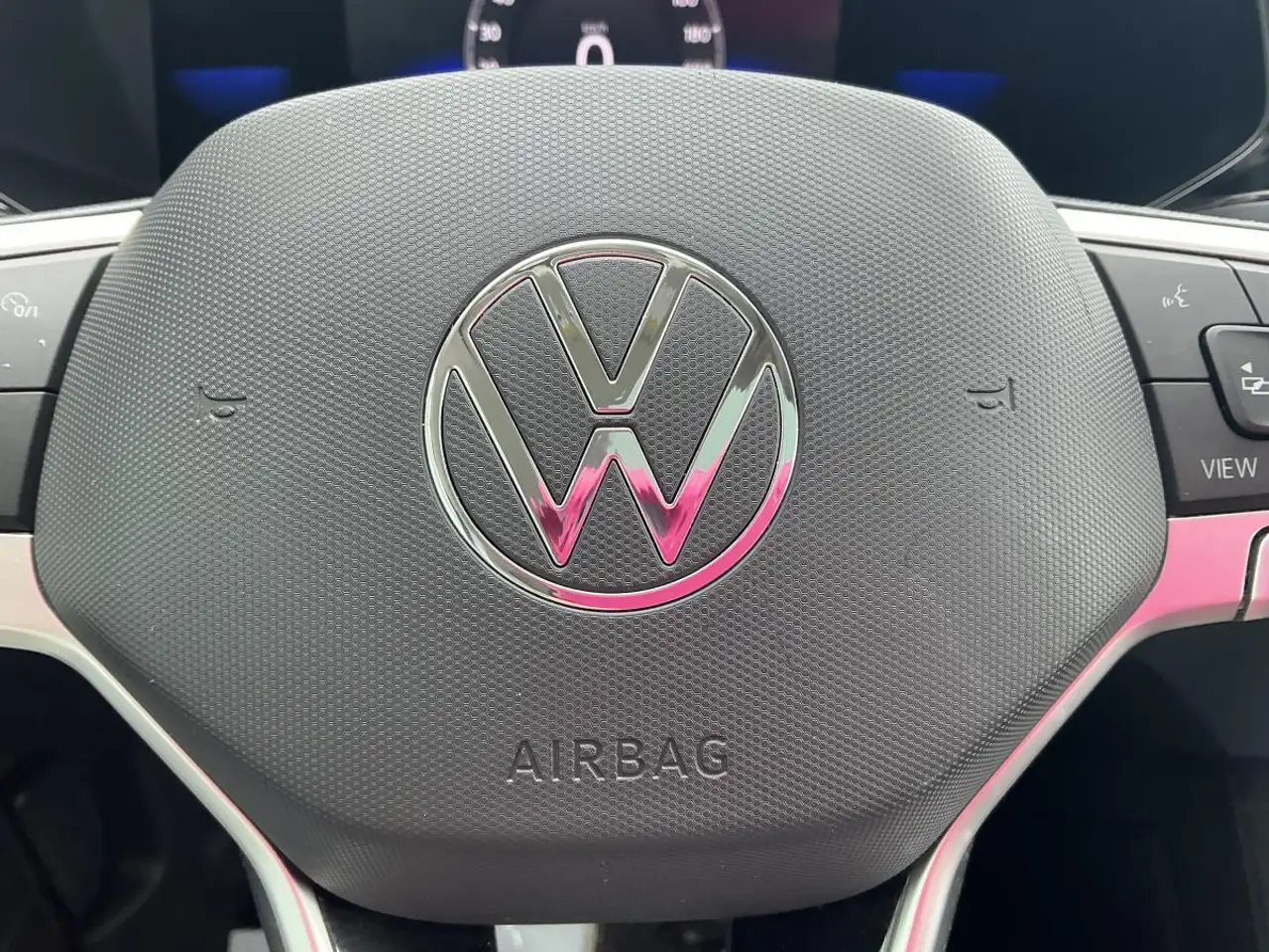 Volkswagen Taos снимка Volkswagen Taos