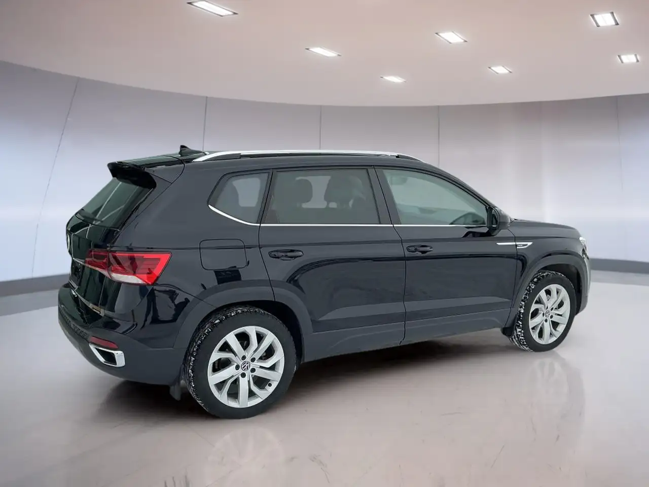 Volkswagen Taos снимка Volkswagen Taos