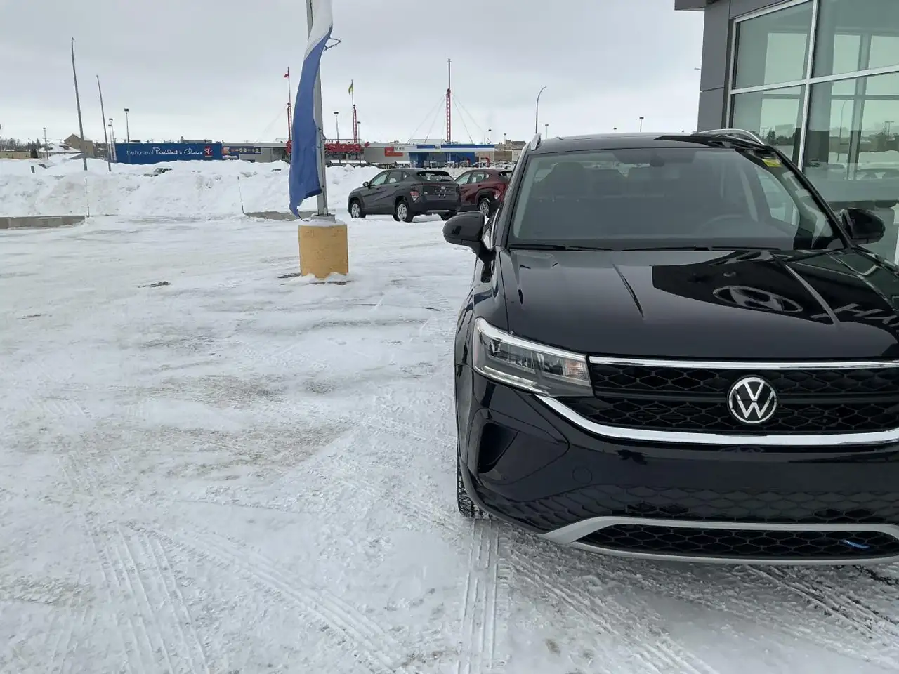 Volkswagen Taos снимка Volkswagen Taos