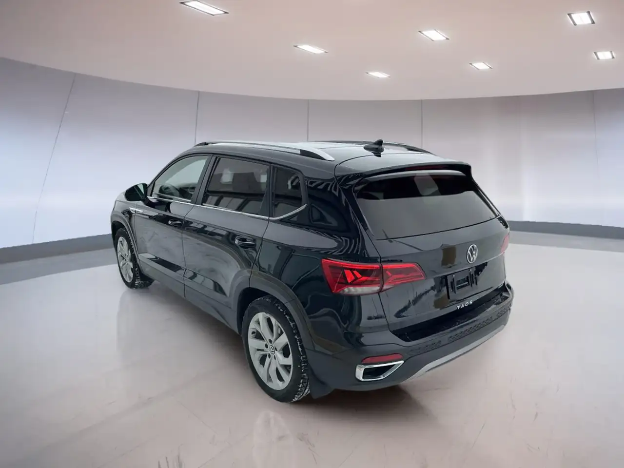 Volkswagen Taos снимка Volkswagen Taos