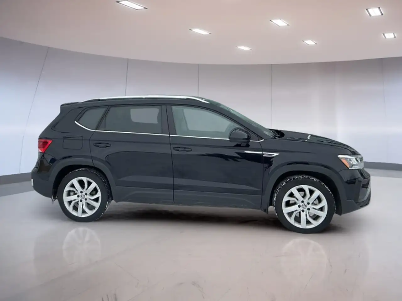 Volkswagen Taos снимка Volkswagen Taos