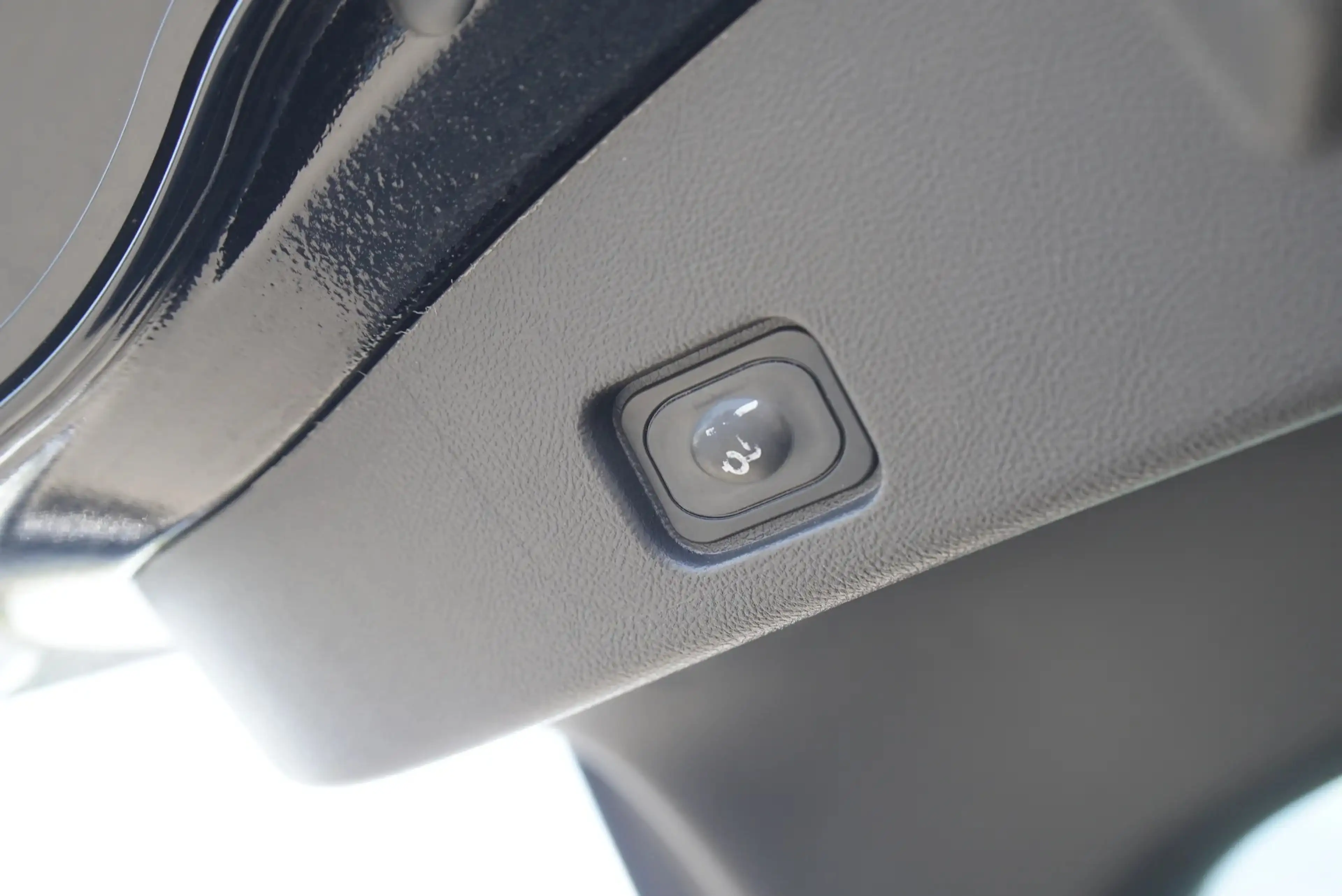 Ford Mondeo Mondeo 1.5 EcoBoost ST-Line *Pano*AHK*Matrix* — photo 33