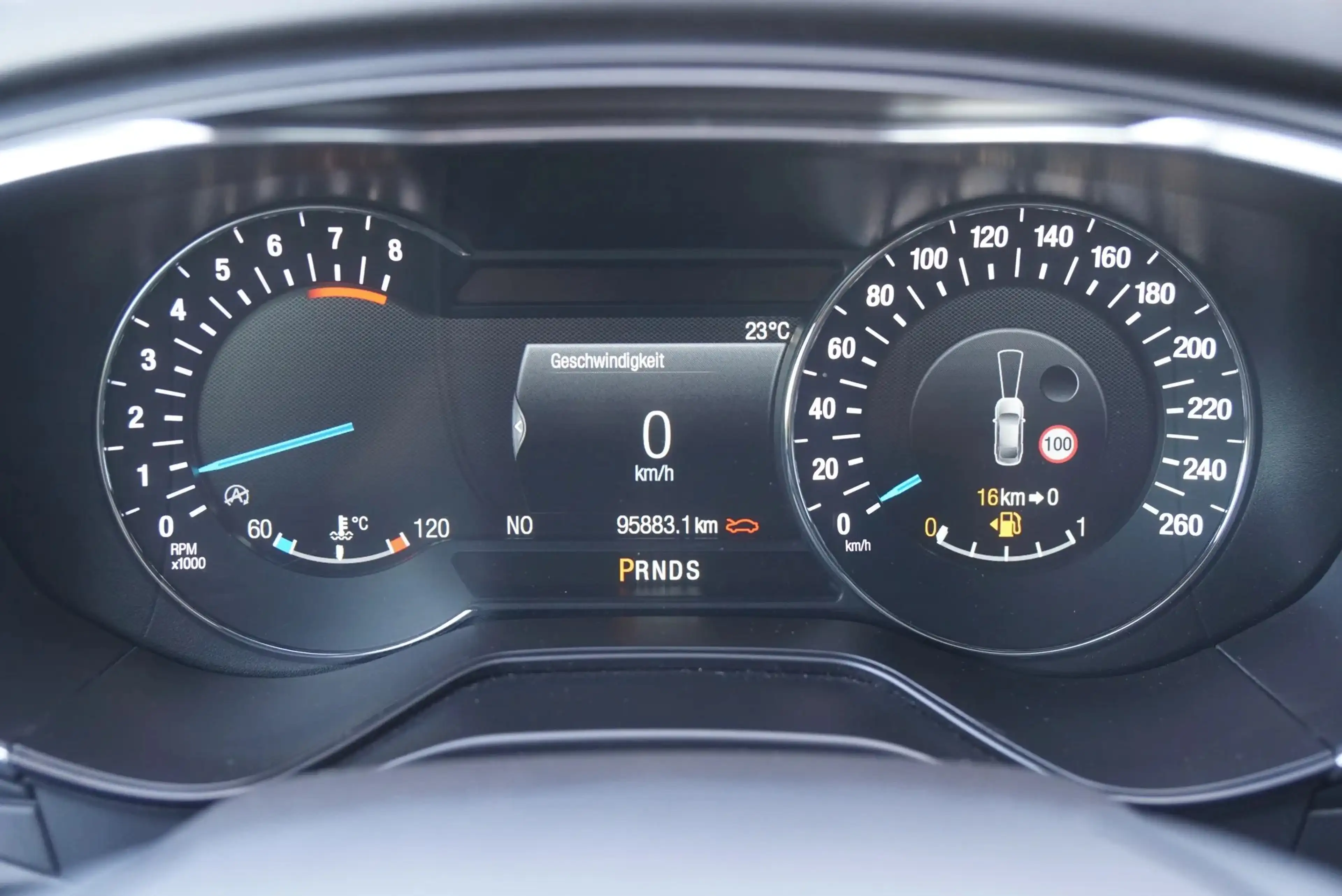Ford Mondeo Mondeo 1.5 EcoBoost ST-Line *Pano*AHK*Matrix* — photo 6