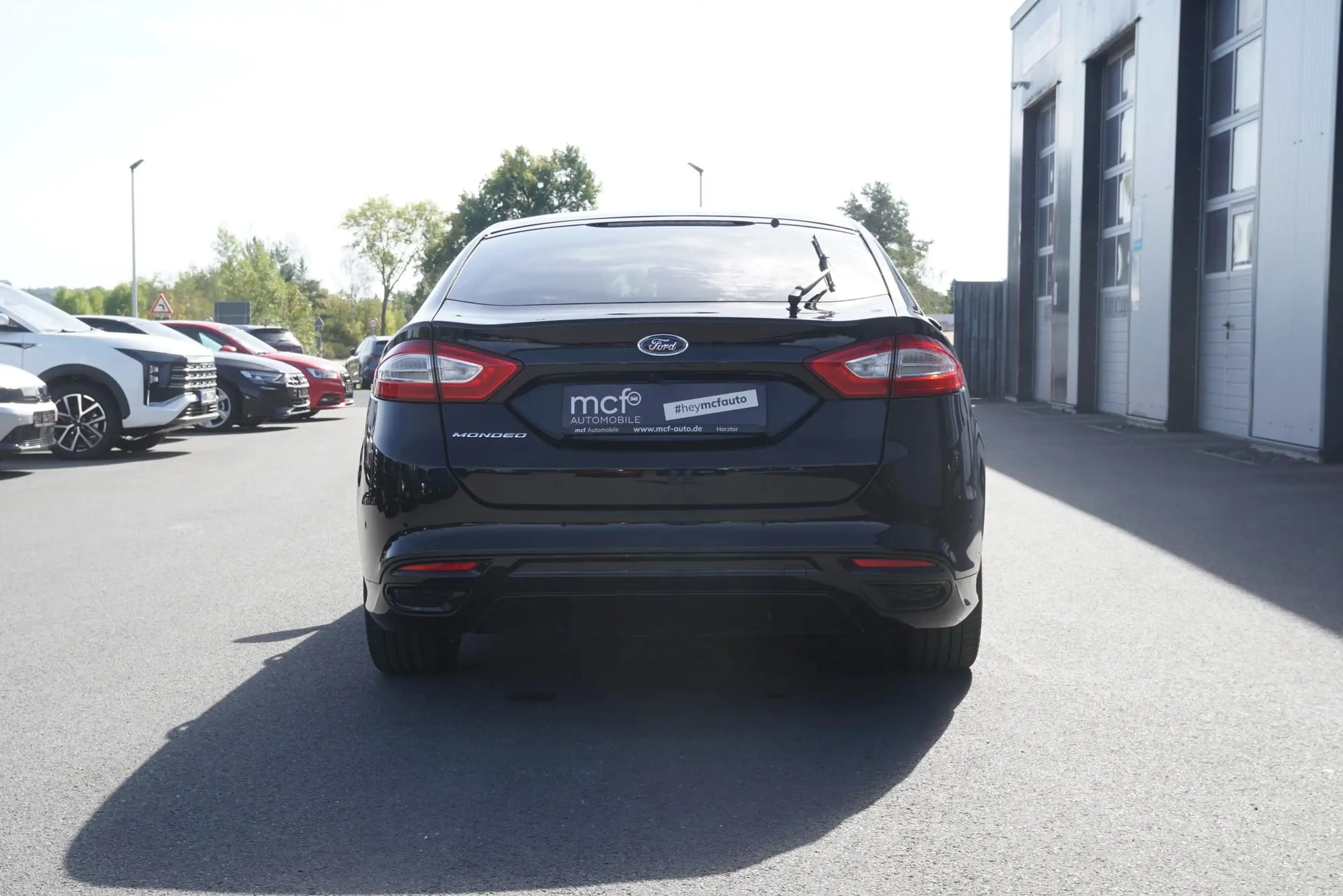 Ford Mondeo Mondeo 1.5 EcoBoost ST-Line *Pano*AHK*Matrix* — photo 31