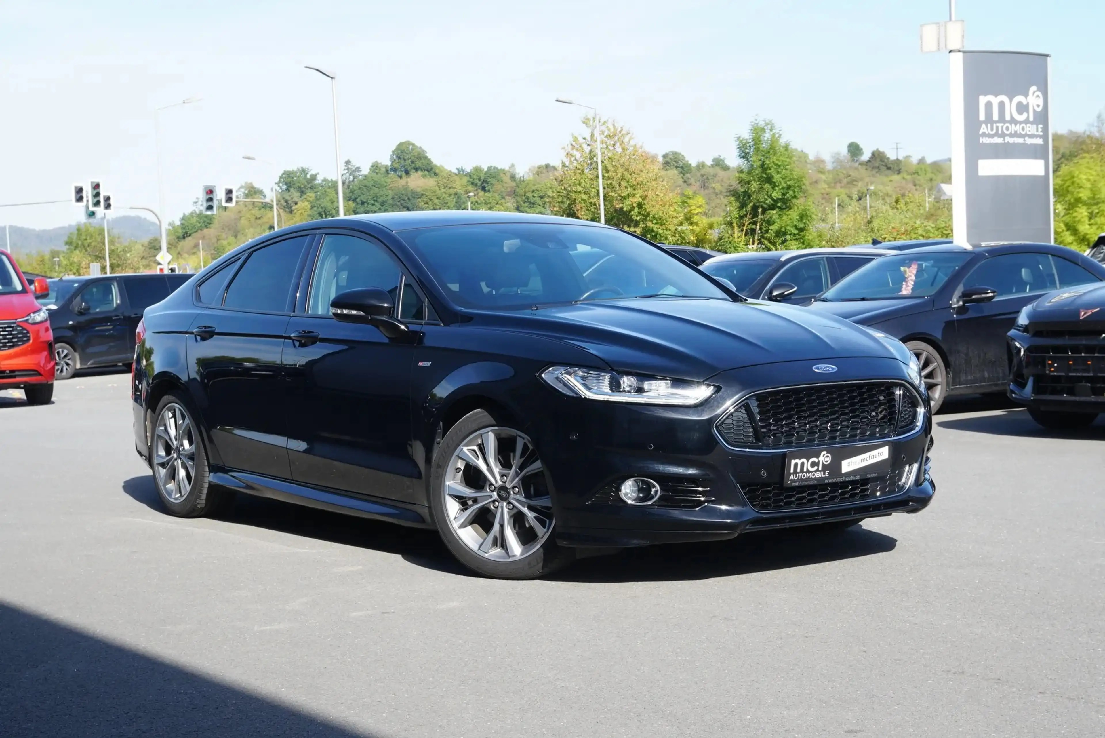 Ford Mondeo Mondeo 1.5 EcoBoost ST-Line *Pano*AHK*Matrix* — photo 3