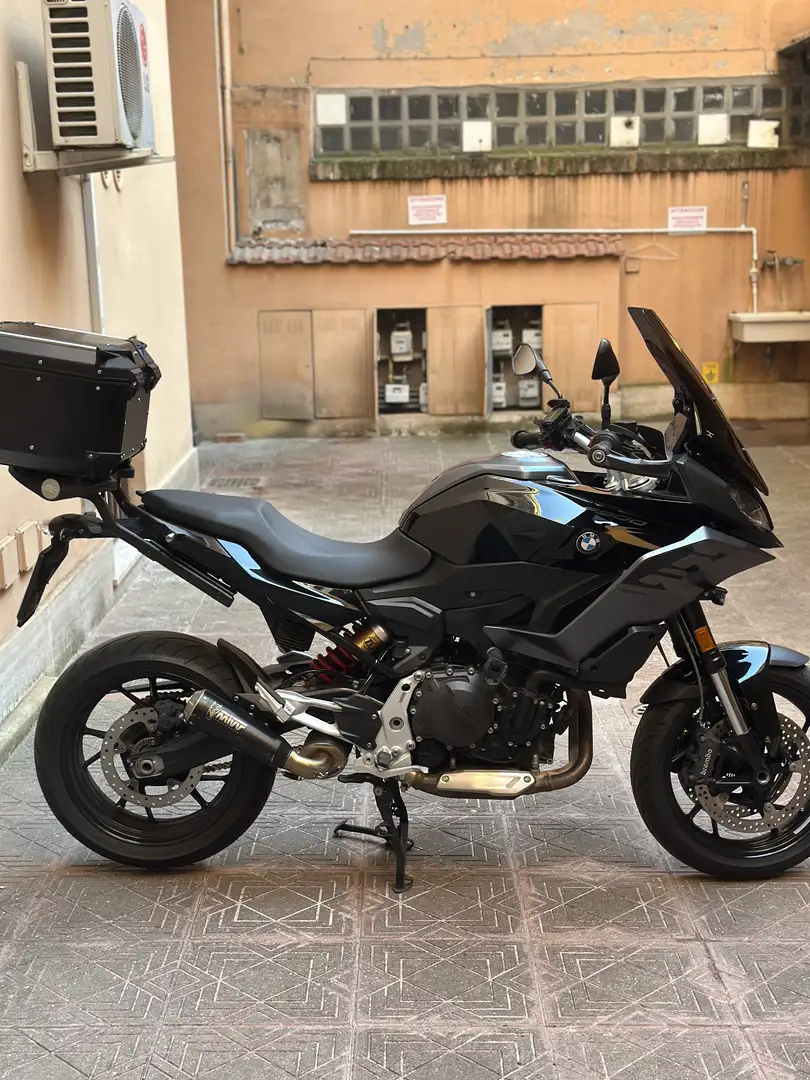 BMW F 900 XR triple black - 2