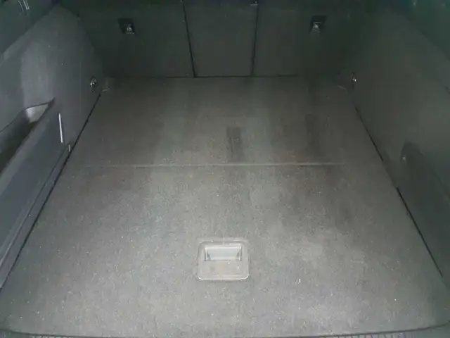 Volkswagen Passat view 15