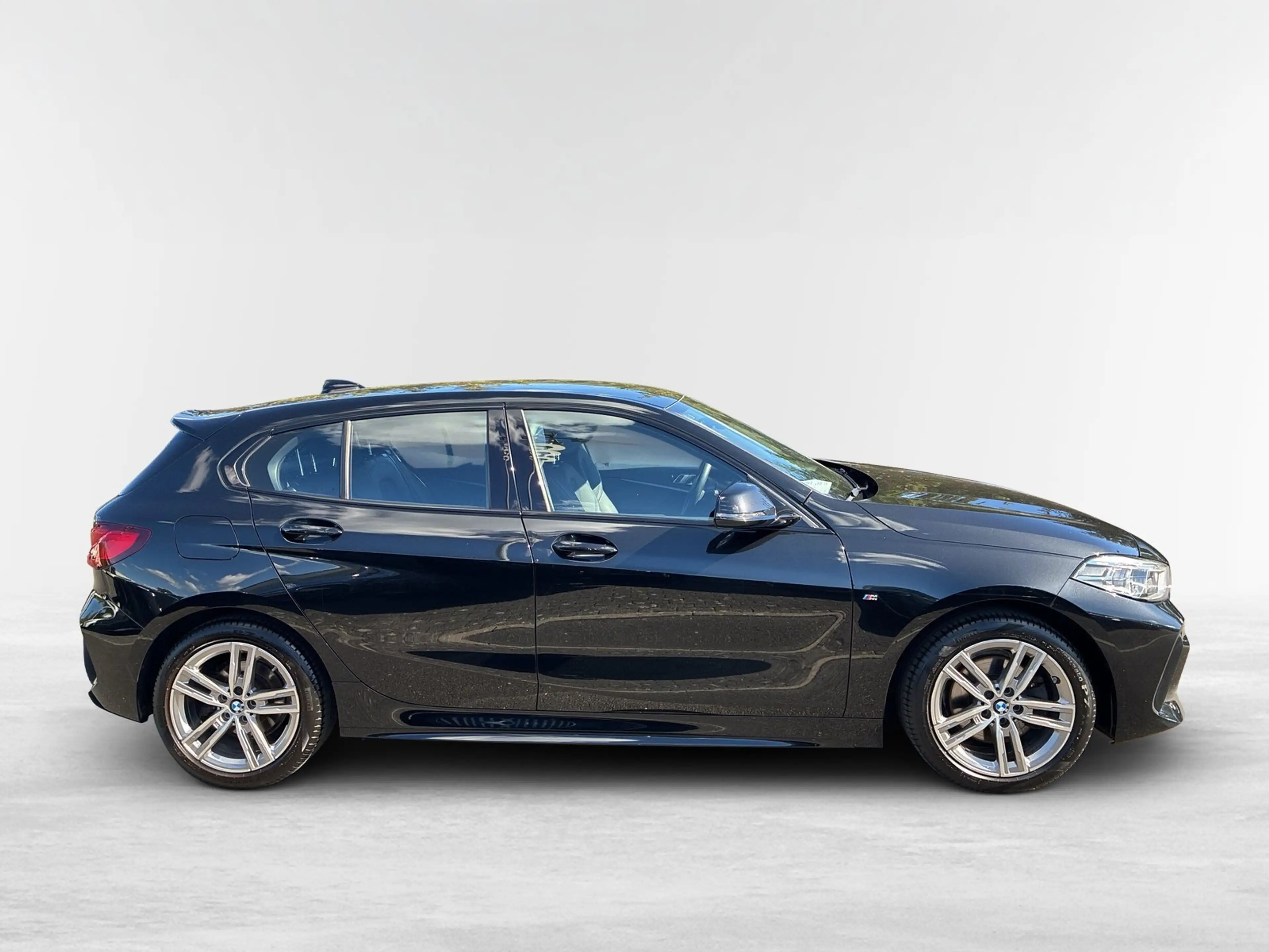 BMW 118 i 5-Türer M Sport *LC-PROF..PDC.NAVI.LED-SW* — photo 7