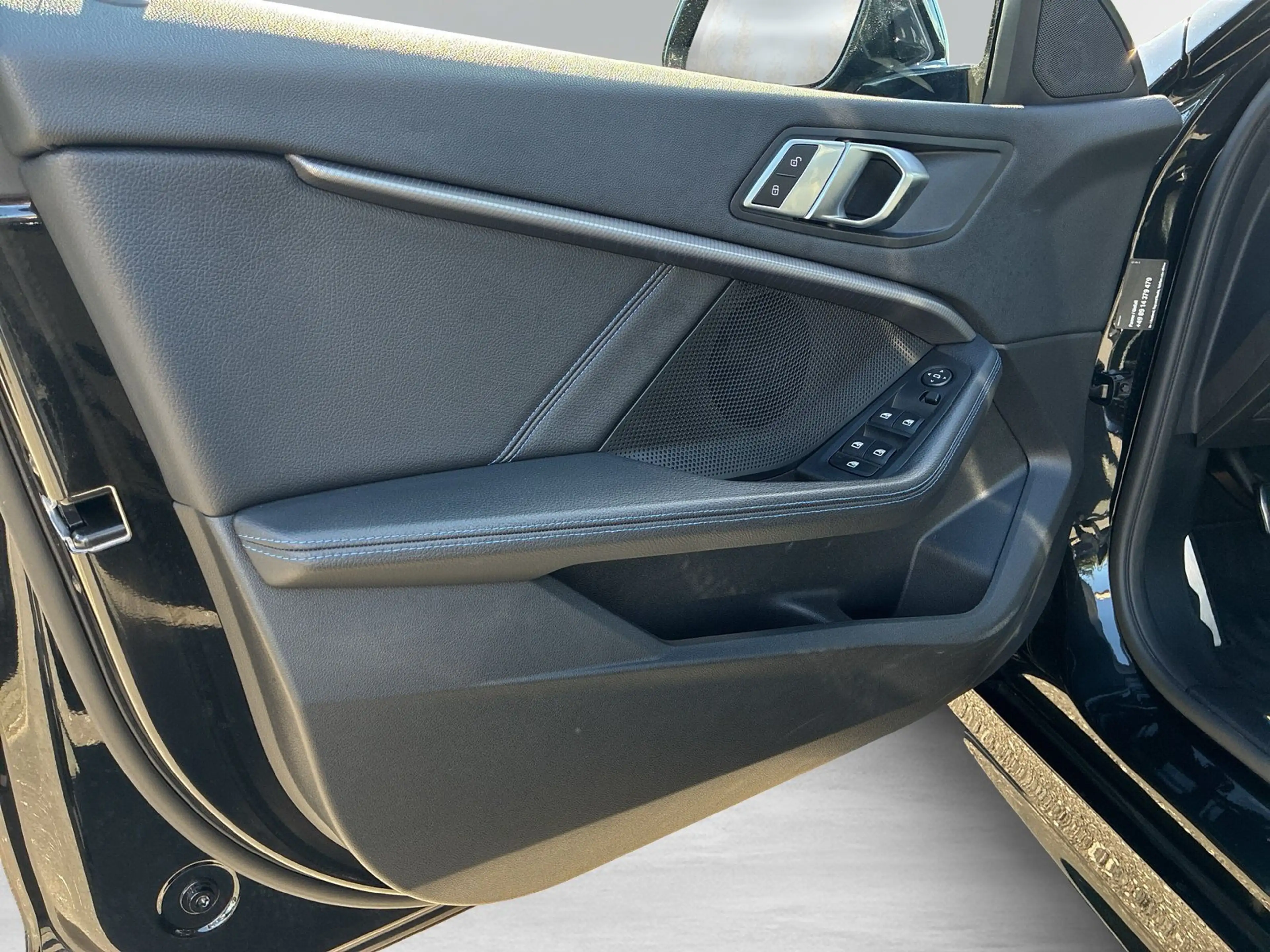 BMW 118 i 5-Türer M Sport *LC-PROF..PDC.NAVI.LED-SW* — photo 10
